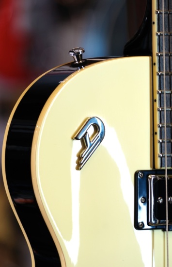 Duesenberg Starplayer TV, Vintage White